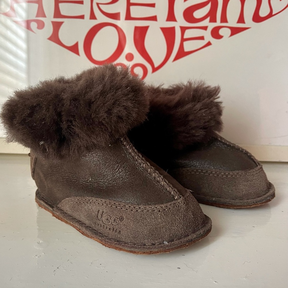 Ugg baby new walker booties